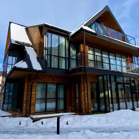 Apartahotel Lipowy Dwór