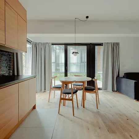 Aparthotel Lipowy Dwor