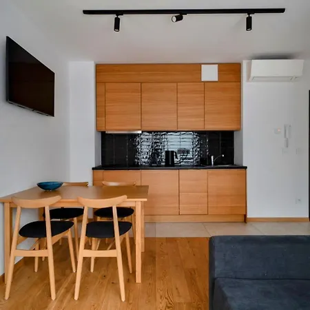 Lipowy Dwor Aparthotel