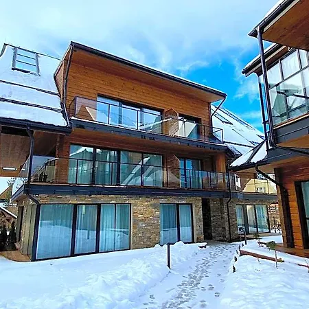 Lipowy Dwor Apartmanhotel