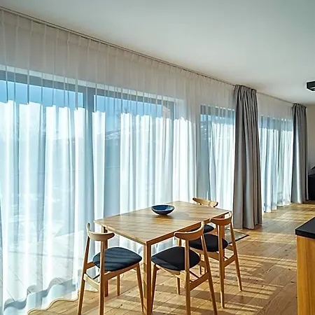 Lipowy Dwor Lägenhetshotell