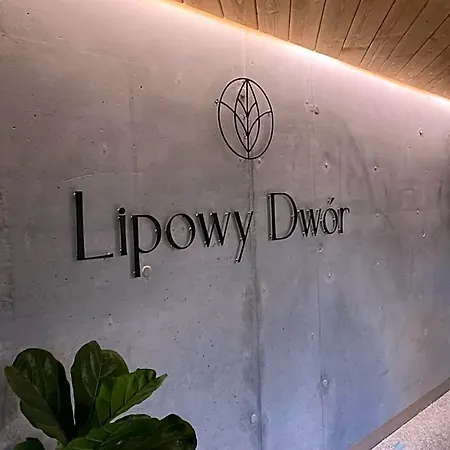 Lipowy Dwor Lägenhetshotell 4*