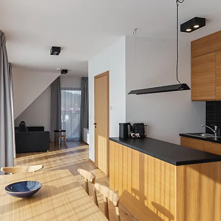 Apartmanhotel Lipowy Dwor 4*